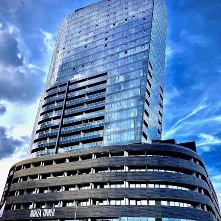 Hanza Tower With Bathtub 15 To 26 Floor